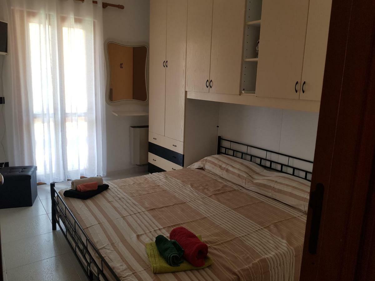 Casa Vacanze Valentina Porto Conte Bagian luar foto