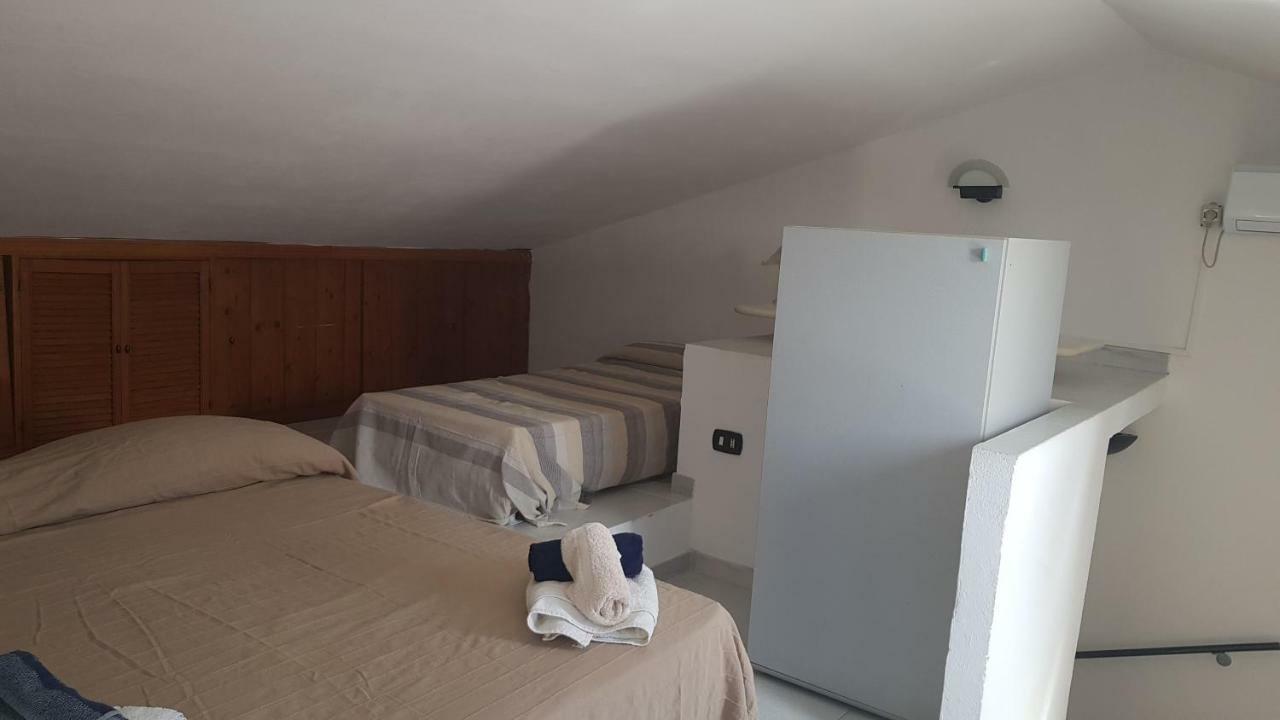Casa Vacanze Valentina Porto Conte Bagian luar foto
